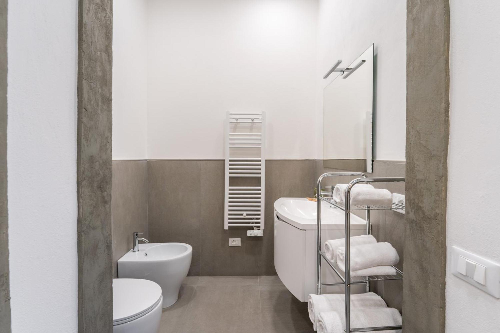New Apartment Duomo & Galleria Accademia Florence Luaran gambar